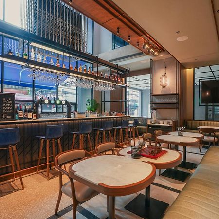 Four Points By Sheraton Bangkok, Sukhumvit 22 Exteriör bild