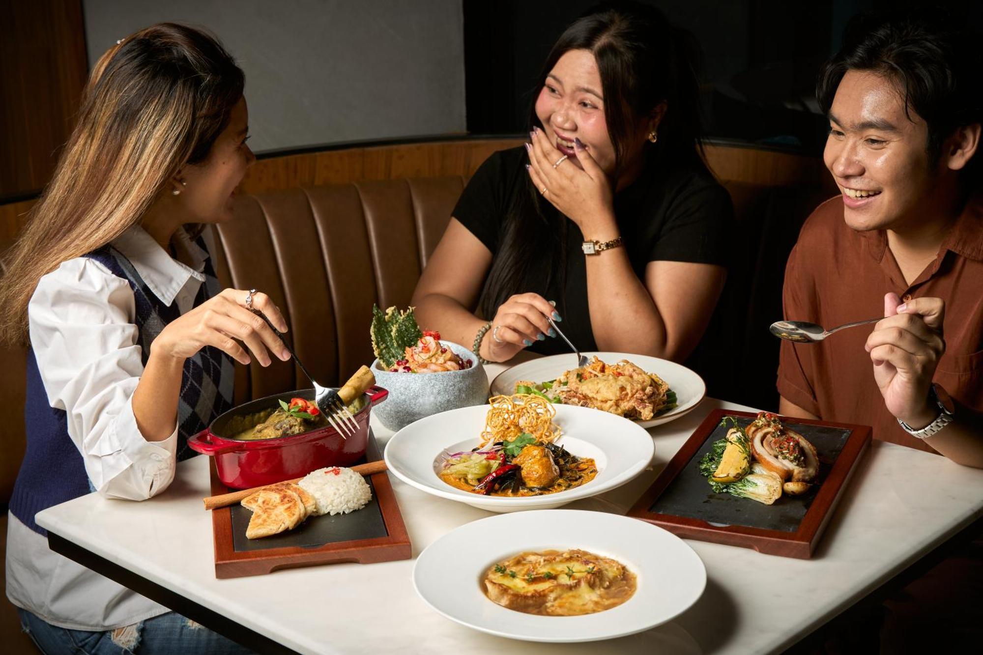 Four Points By Sheraton Bangkok, Sukhumvit 22 Exteriör bild