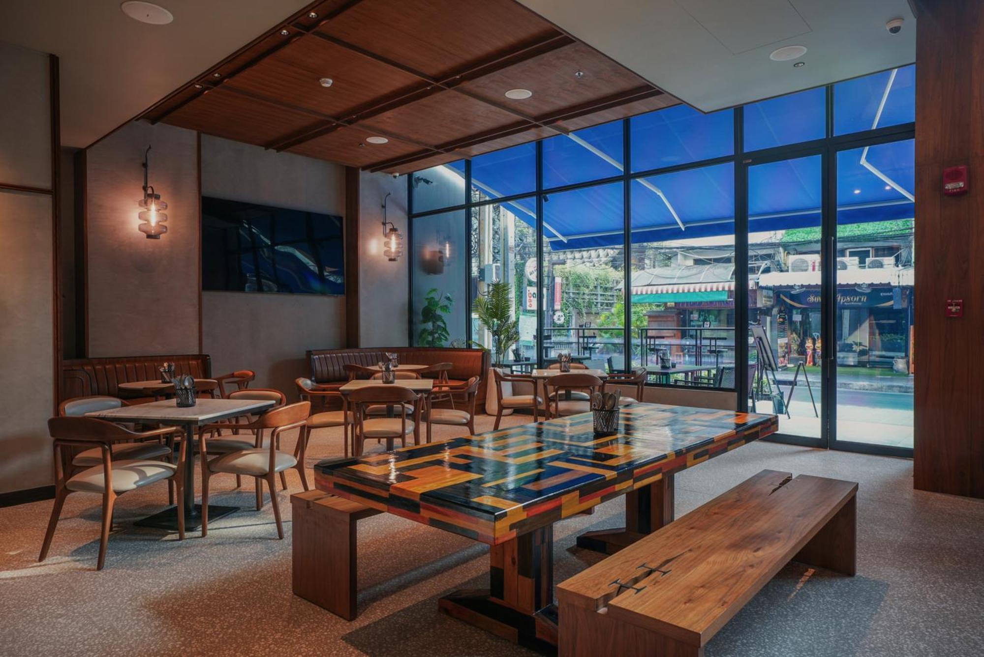 Four Points By Sheraton Bangkok, Sukhumvit 22 Exteriör bild